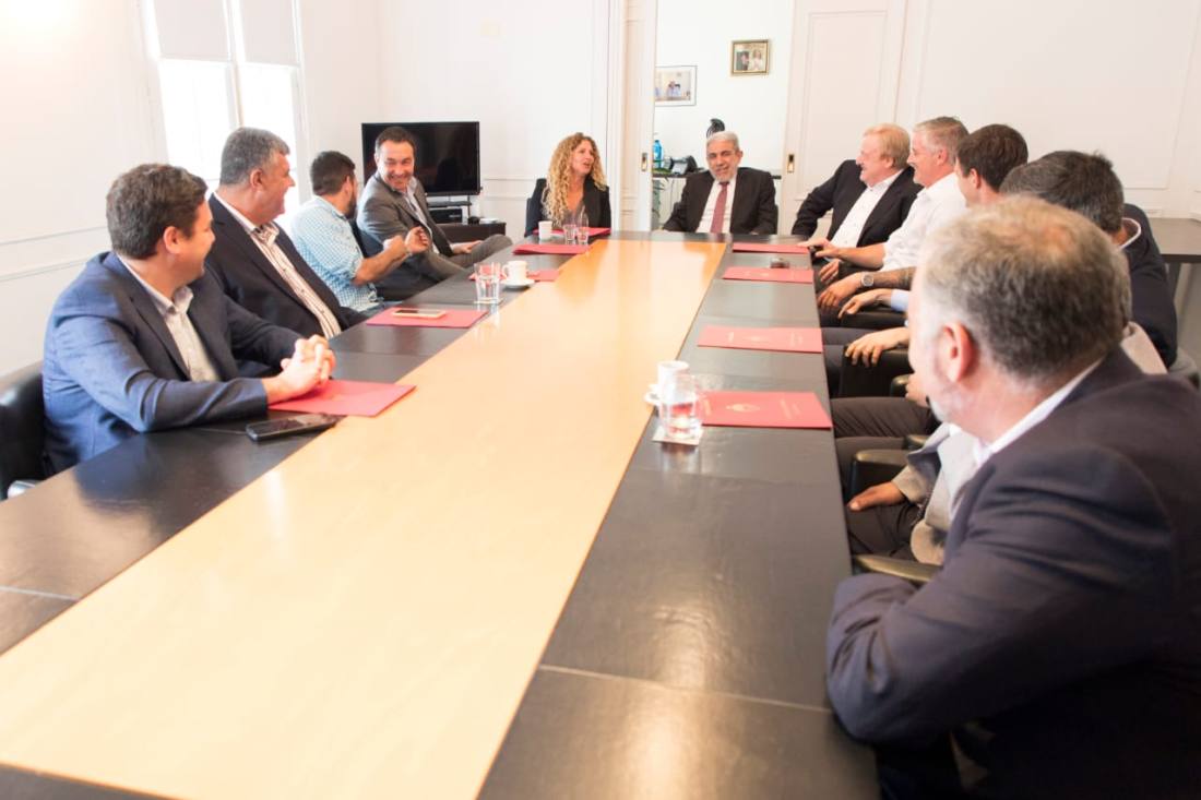 e333b4e5-3e7c-4954-ac9c-8e7be6499973