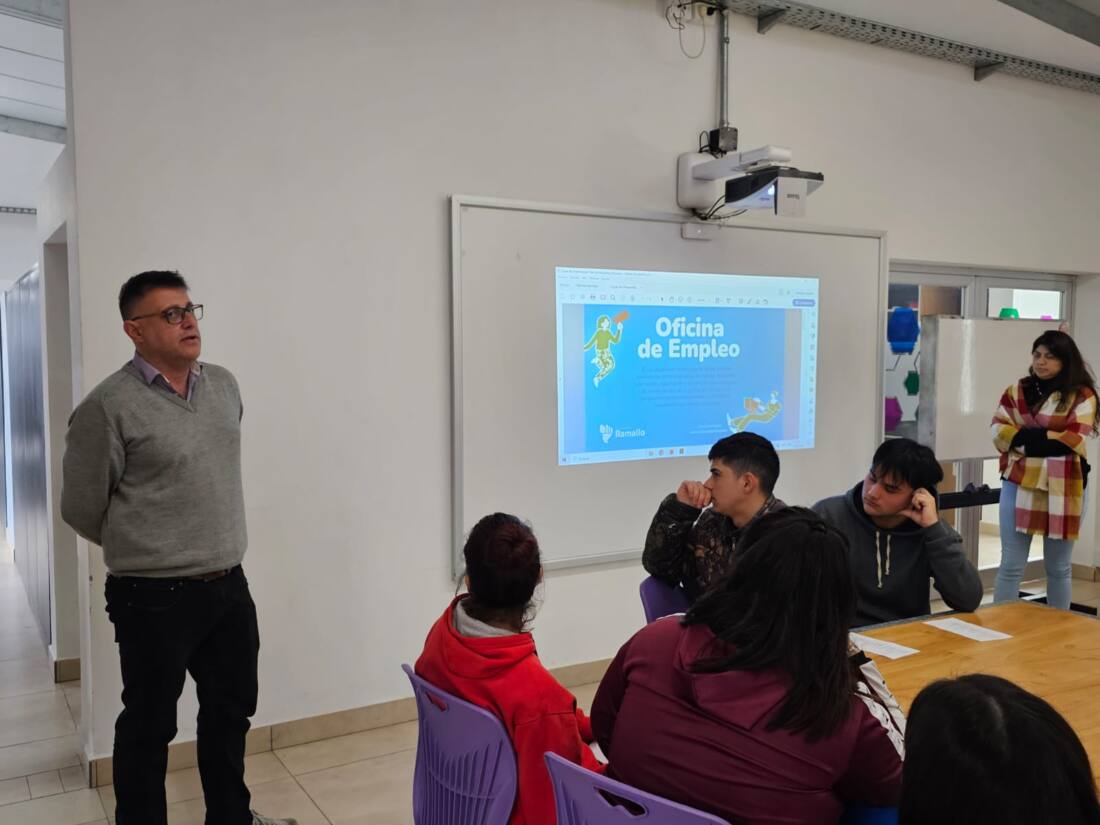 5fe563ab-4360-4fbf-9d18-fd03829f7da1