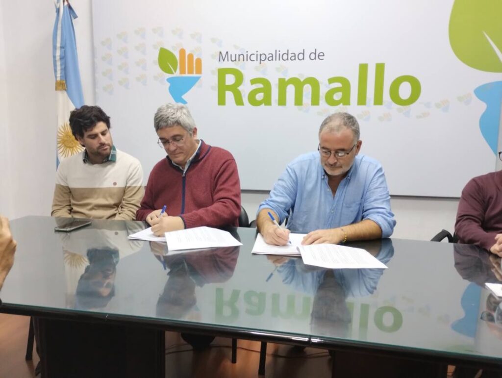El ministro Javier Rodriguez vuelve a visitar Ramallo.