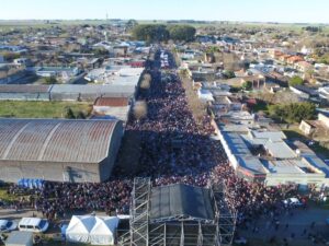 Unas 25 mil personas disfrutaron de los festejos en Pérez Millán.