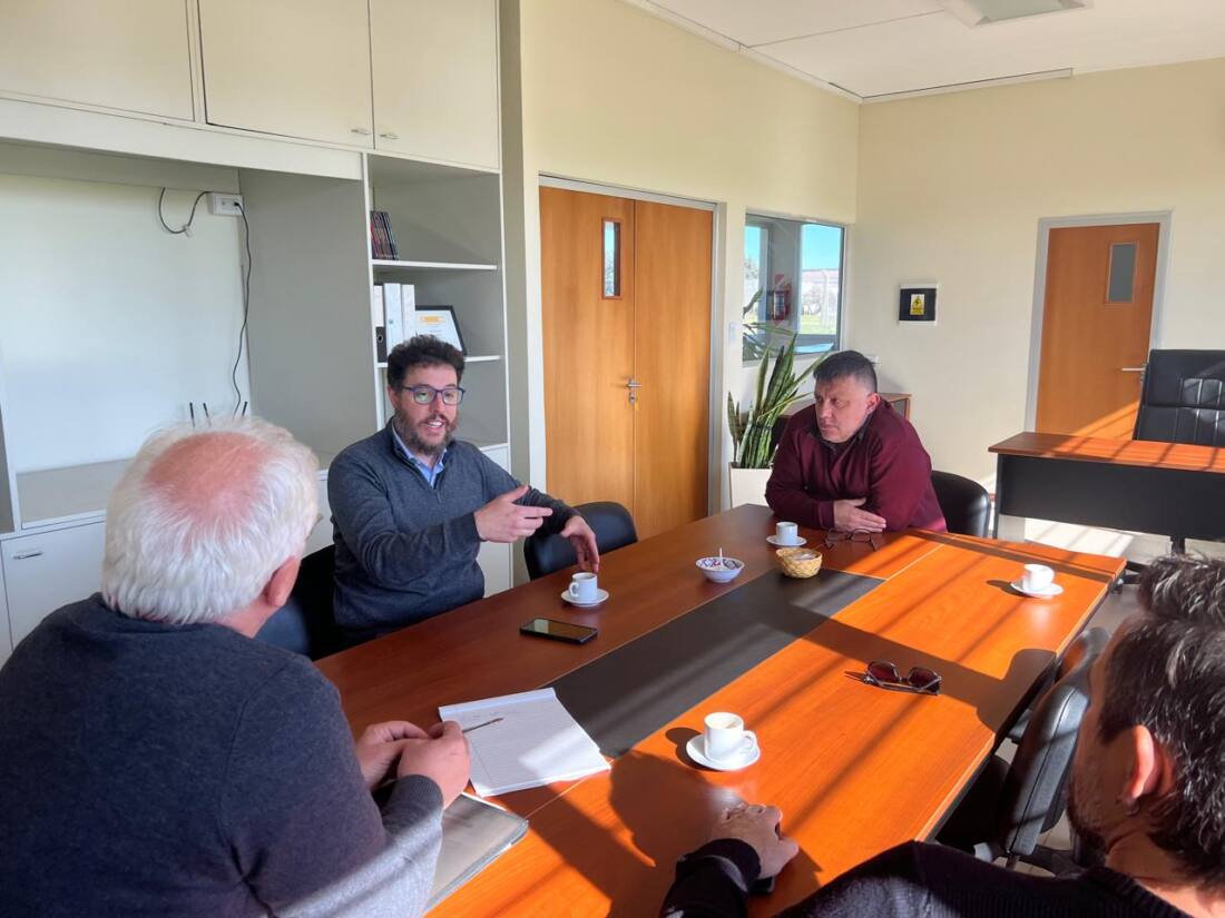 El funcionario provincial de Ciencia y Tecnología visitó la región.