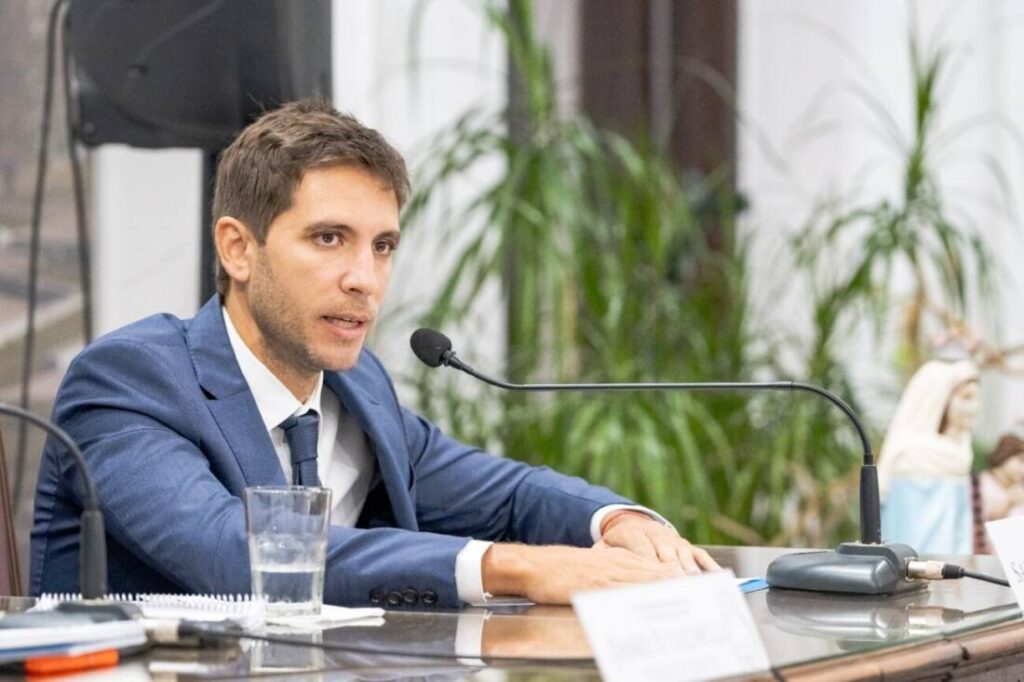 El Intendente Santiago Passaglia hizo el anuncio en sus redes sociales.