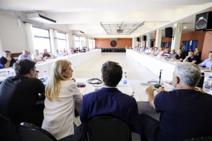 KICILLOF CON INTENDENTES