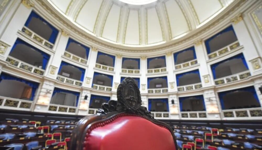 LEGISLATURA BONAERENSE